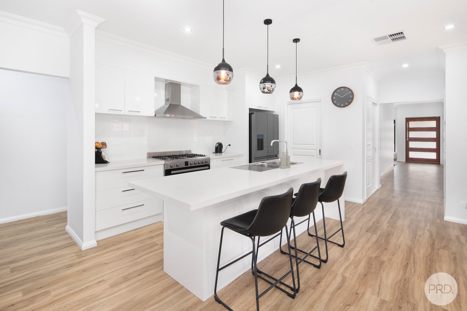 61 Sydney Way ALFREDTON 3