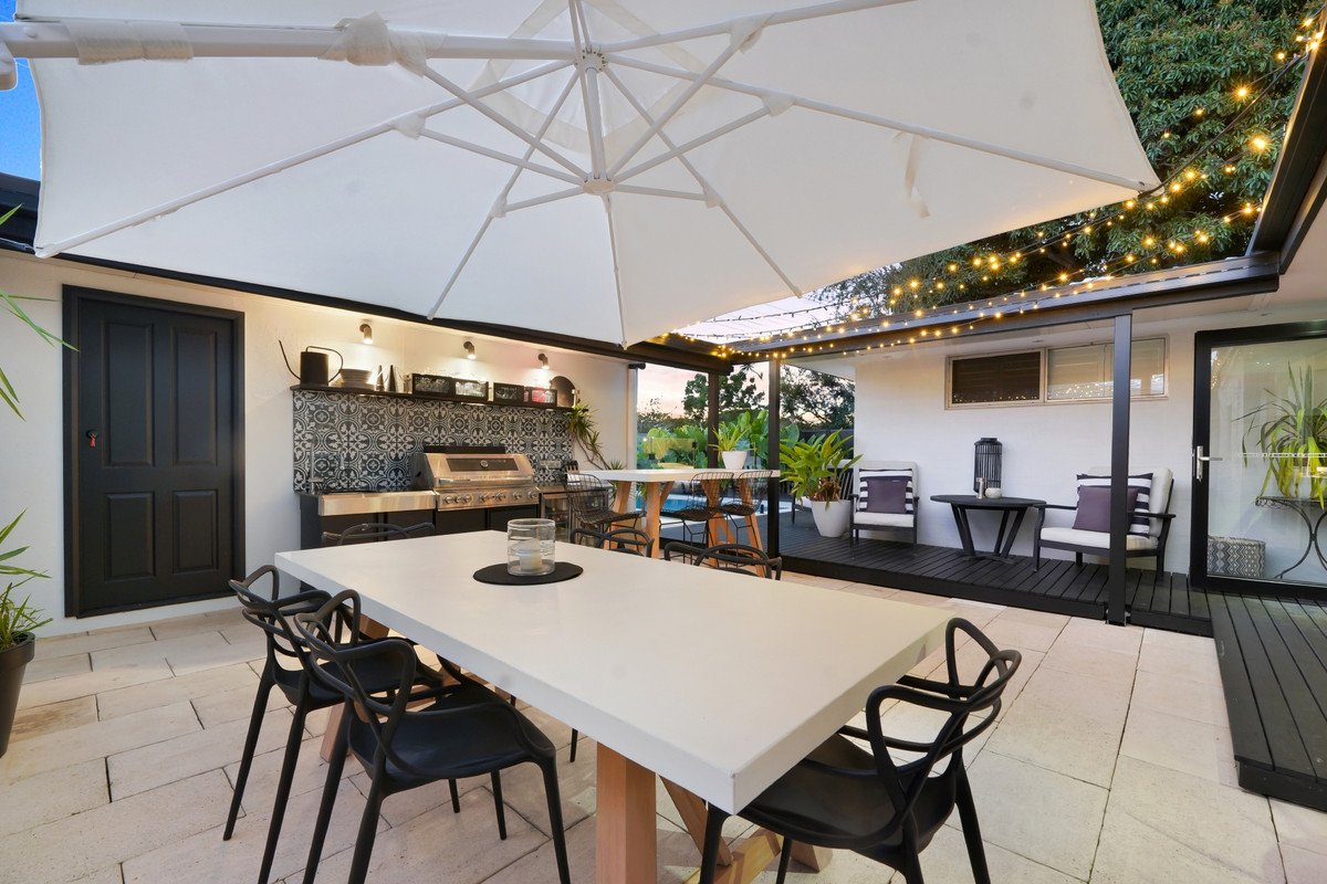 61 Tahiti Avenue Palm Beach 1