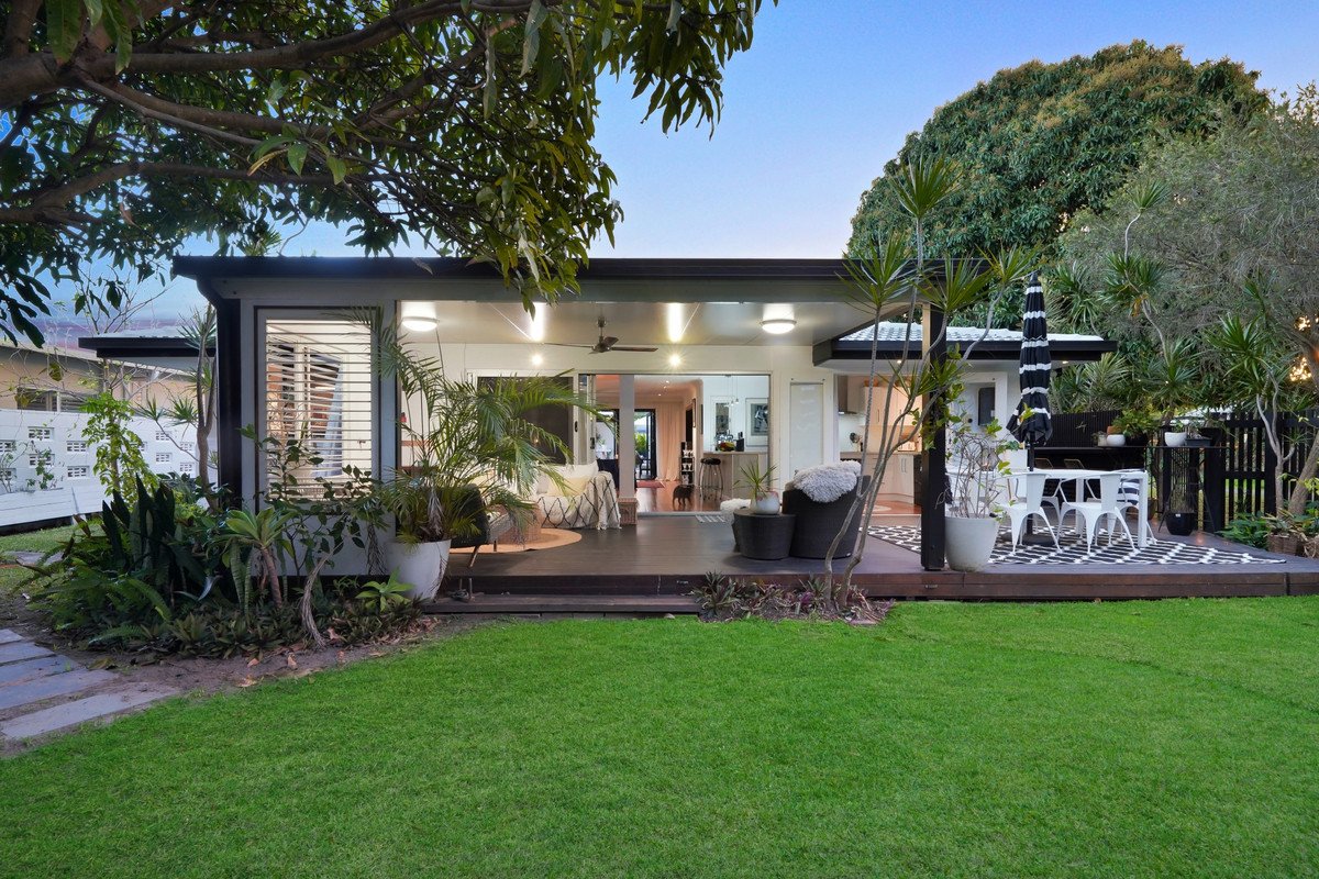 61 Tahiti Avenue Palm Beach 7