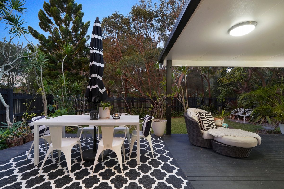 61 Tahiti Avenue Palm Beach 18