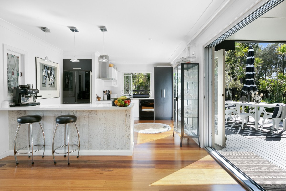 61 Tahiti Avenue Palm Beach 12