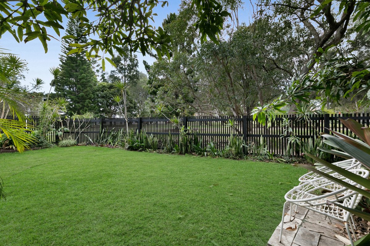 61 Tahiti Avenue Palm Beach 21