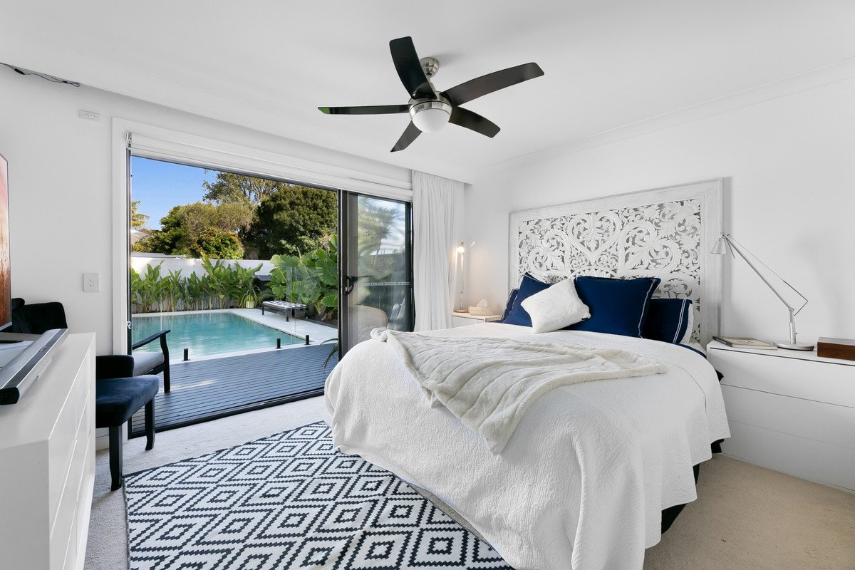 61 Tahiti Avenue Palm Beach 24