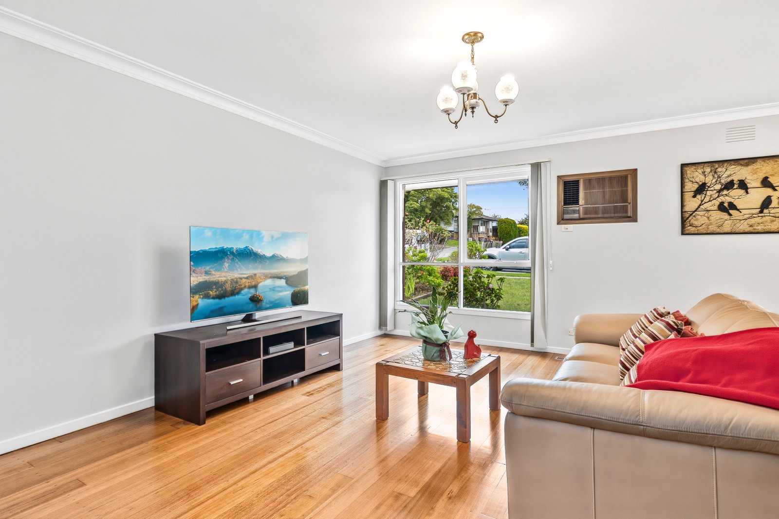 Gallery: 61 Therese Avenue