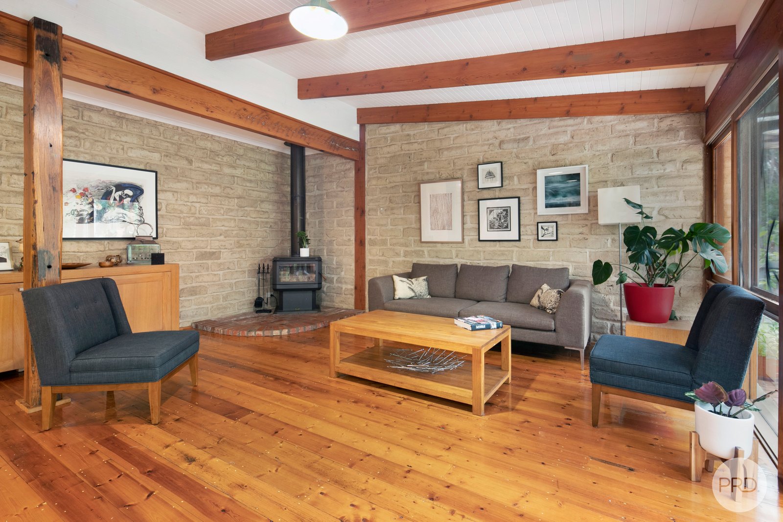 61 Tooheys Close GORDON 8