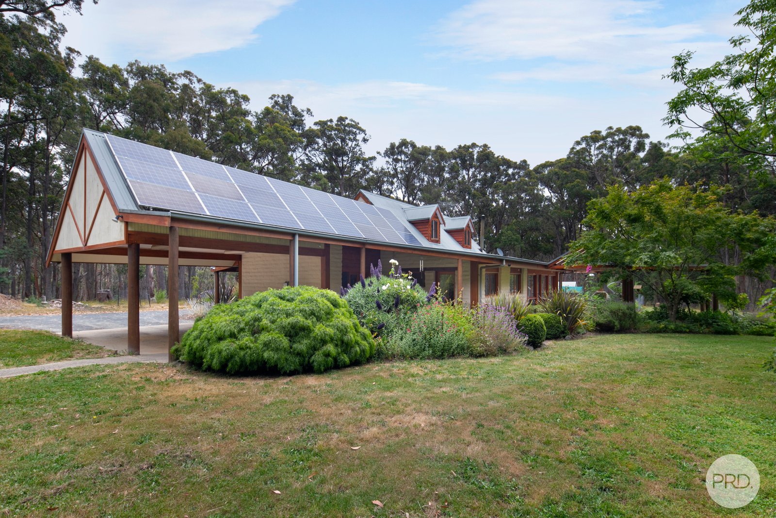 61 Tooheys Close GORDON 26