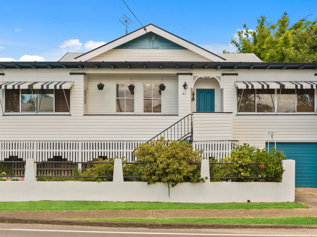 61 Tumbulgum Road MURWILLUMBAH 3