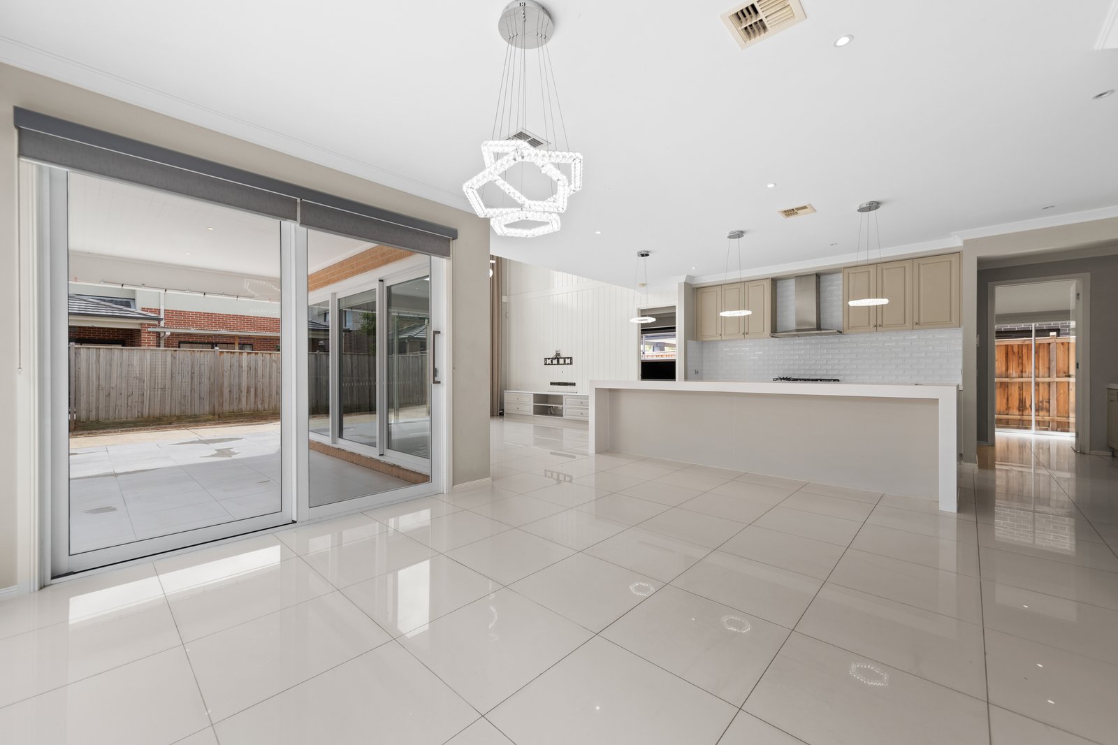 Gallery: 61 Tyers Lane