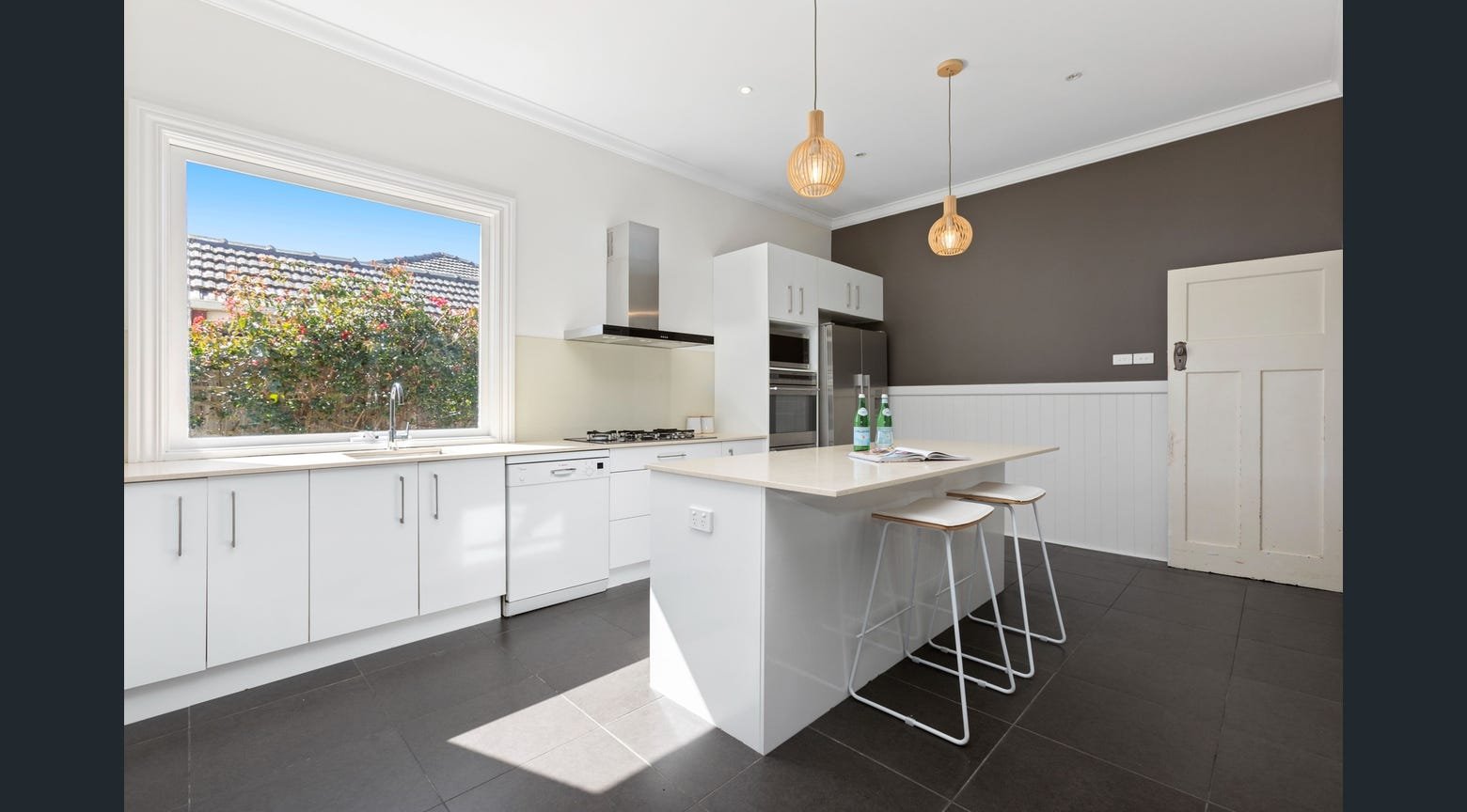 Gallery: 61 Warrigal Road