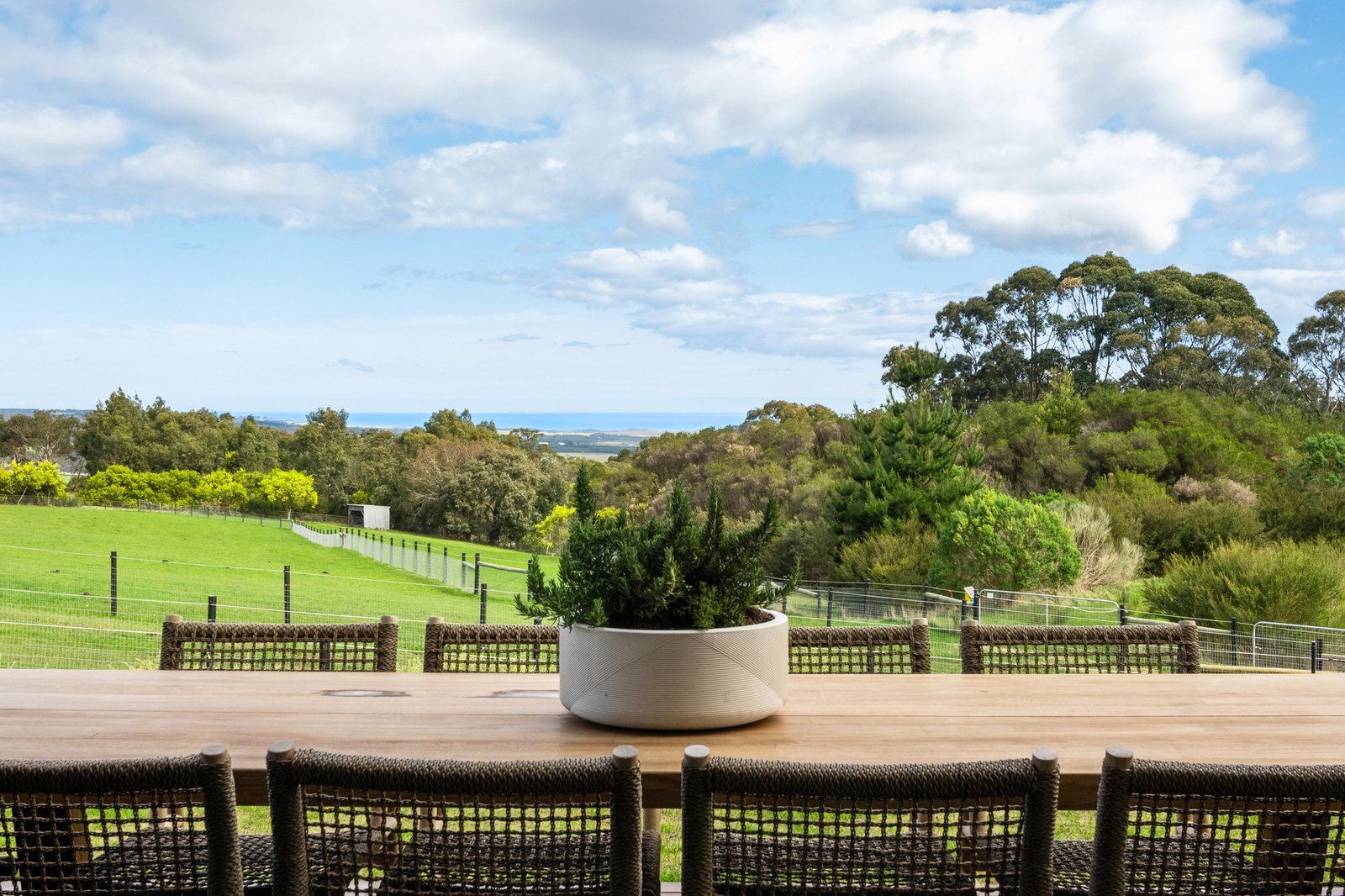 61 Waterfall Gully Road, Main Ridge, 3928