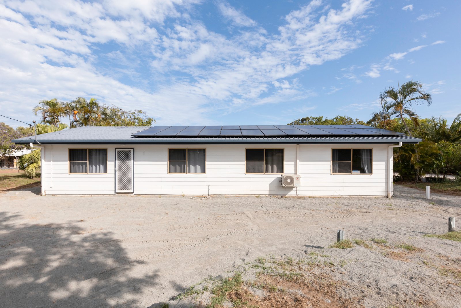 61 Windsor Drive HAY POINT 5