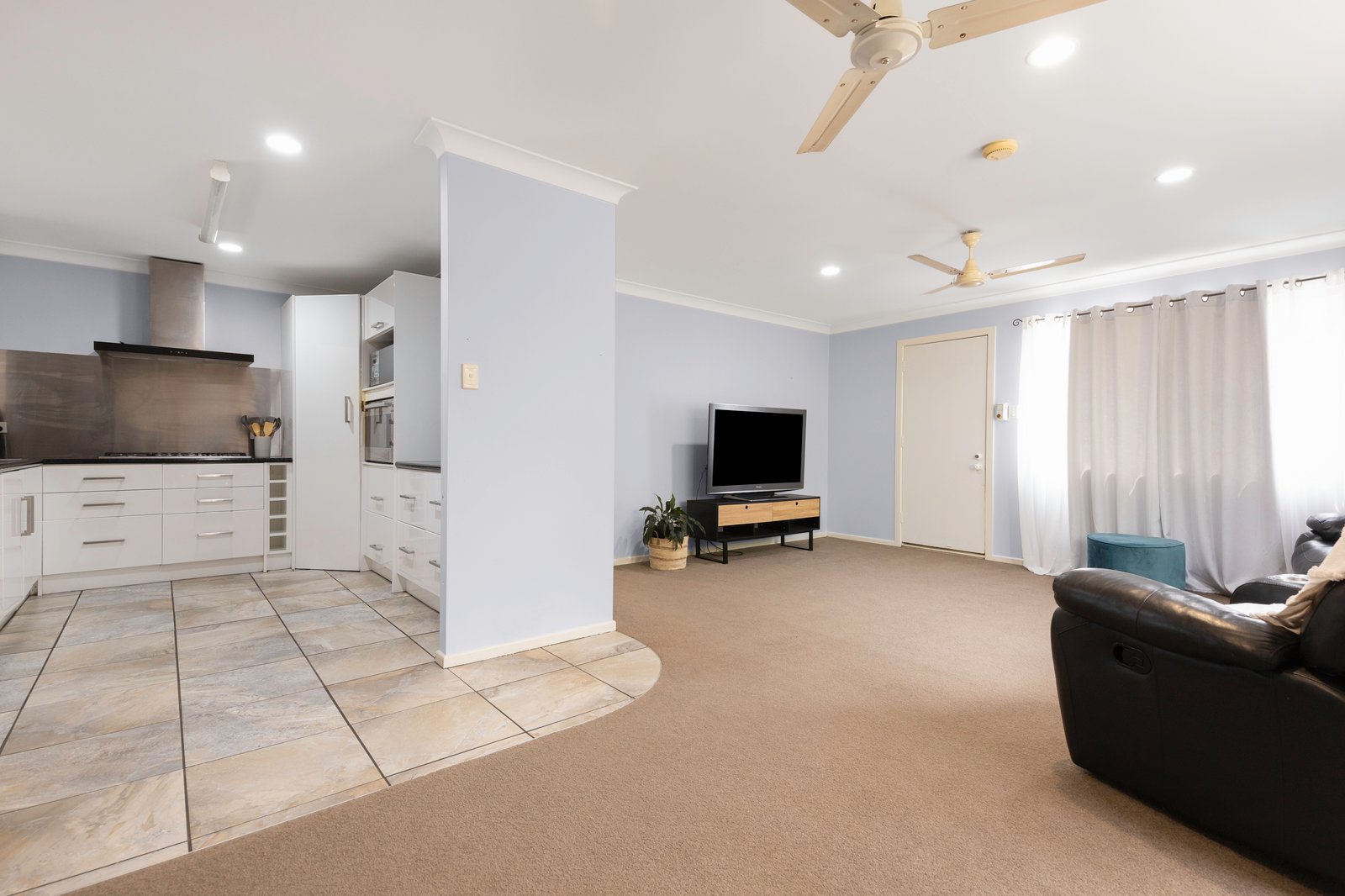 61 Windsor Drive HAY POINT 15