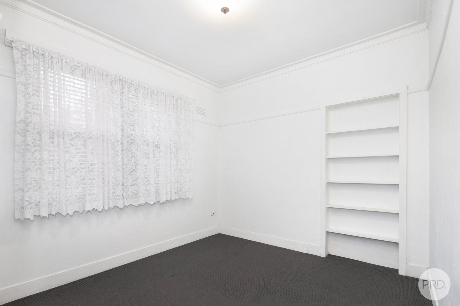 610 Chisholm Street BLACK HILL 8