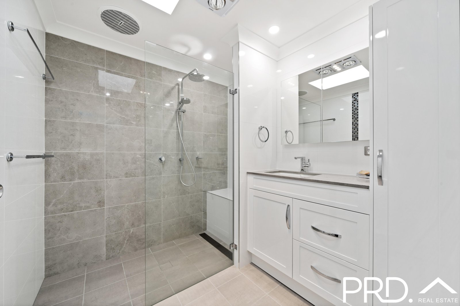 6/10 Forrest Road EAST HILLS 5