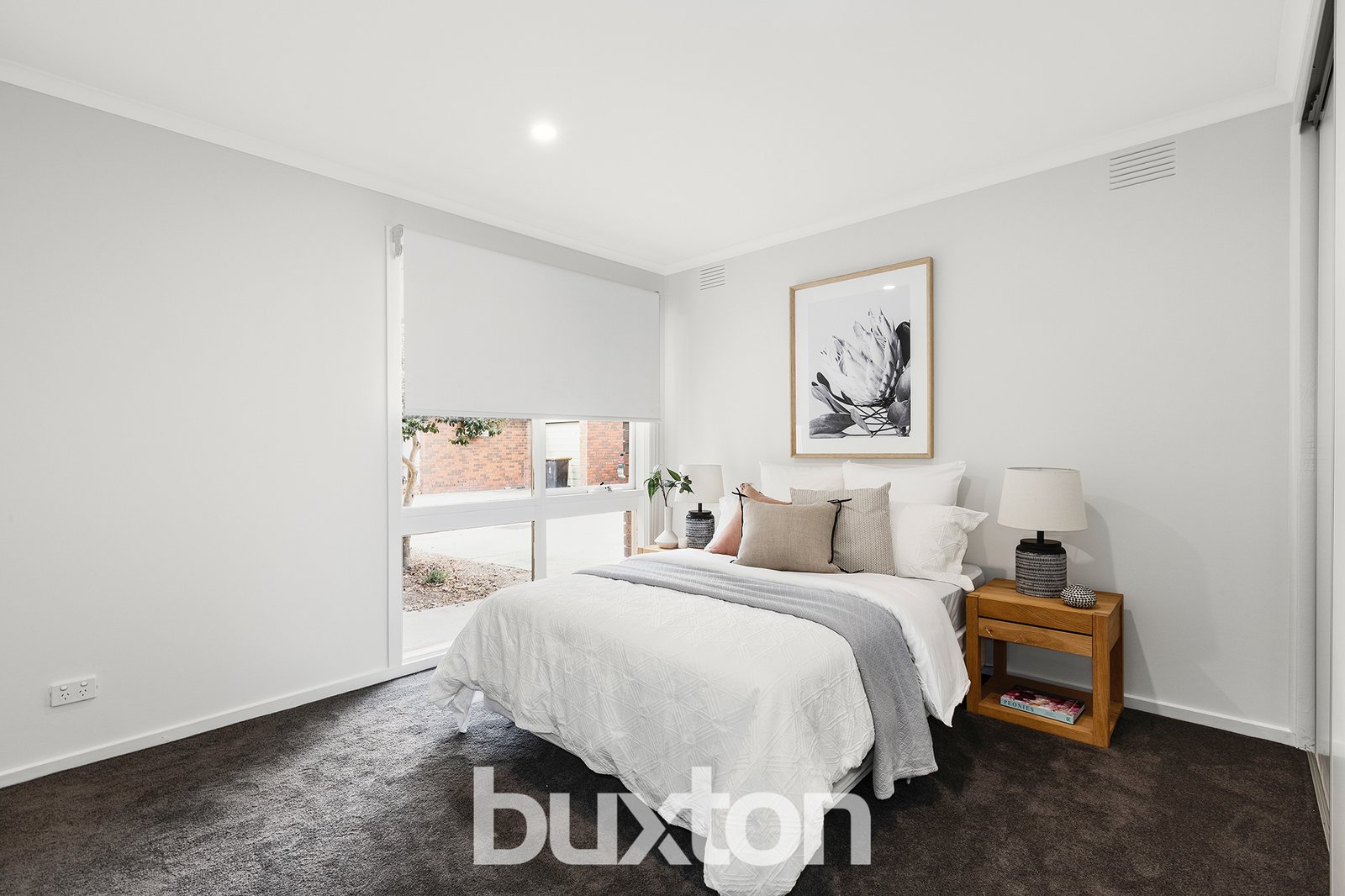 Gallery: 6/10 Golden Avenue