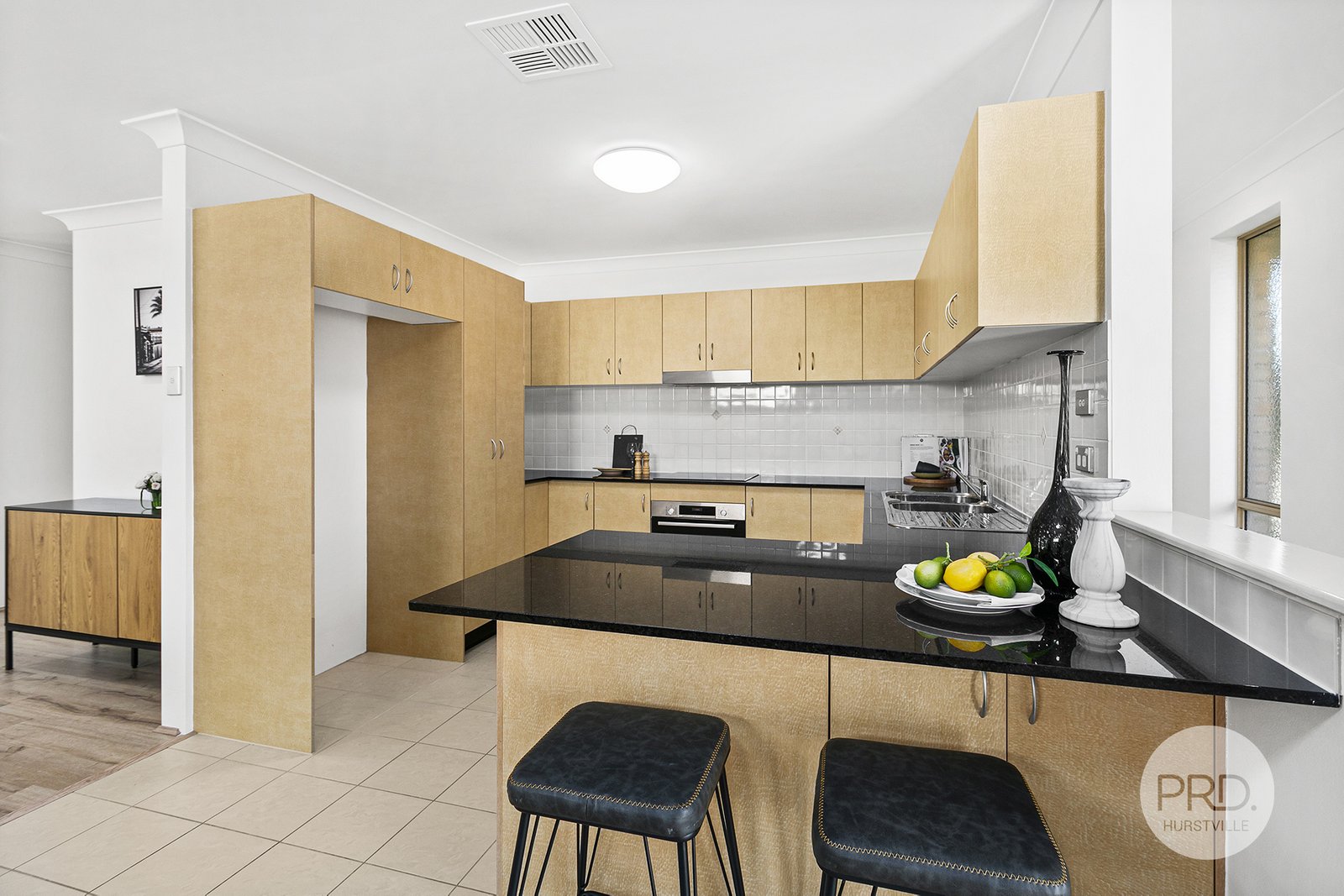 6/10 Homedale Crescent CONNELLS POINT 3