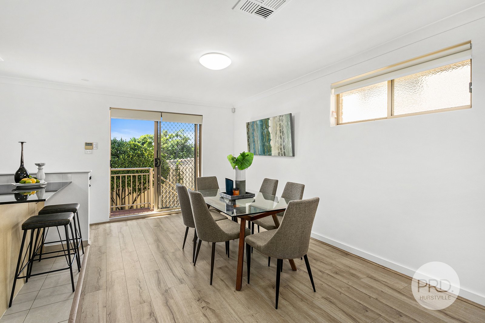 6/10 Homedale Crescent CONNELLS POINT 4