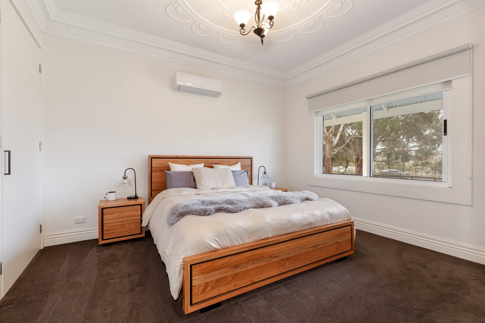 Gallery: 610 Old Mill Road