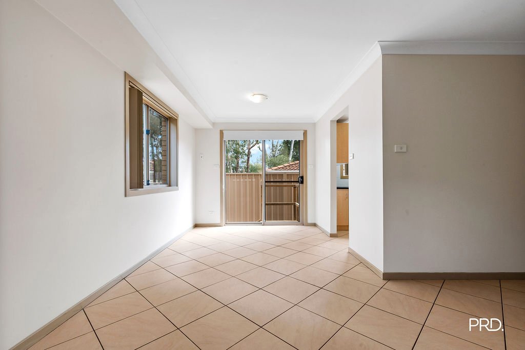 6/10 Womberra Place SOUTH PENRITH 4