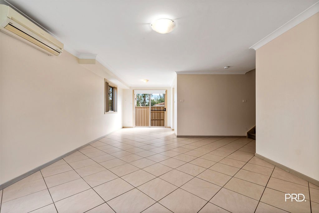 6/10 Womberra Place SOUTH PENRITH 5