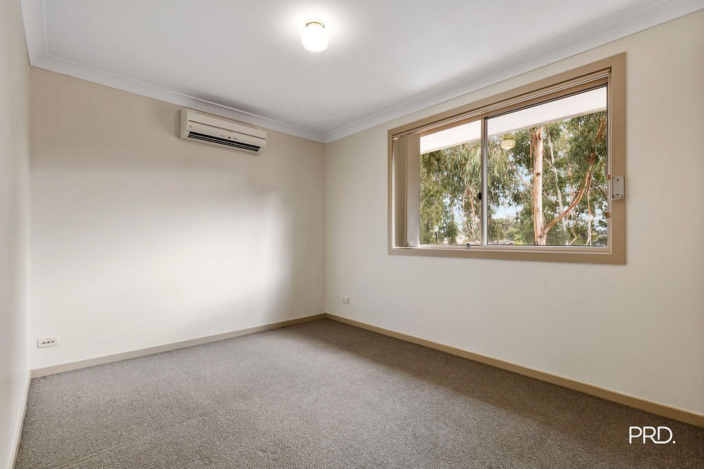 6/10 Womberra Place SOUTH PENRITH 11