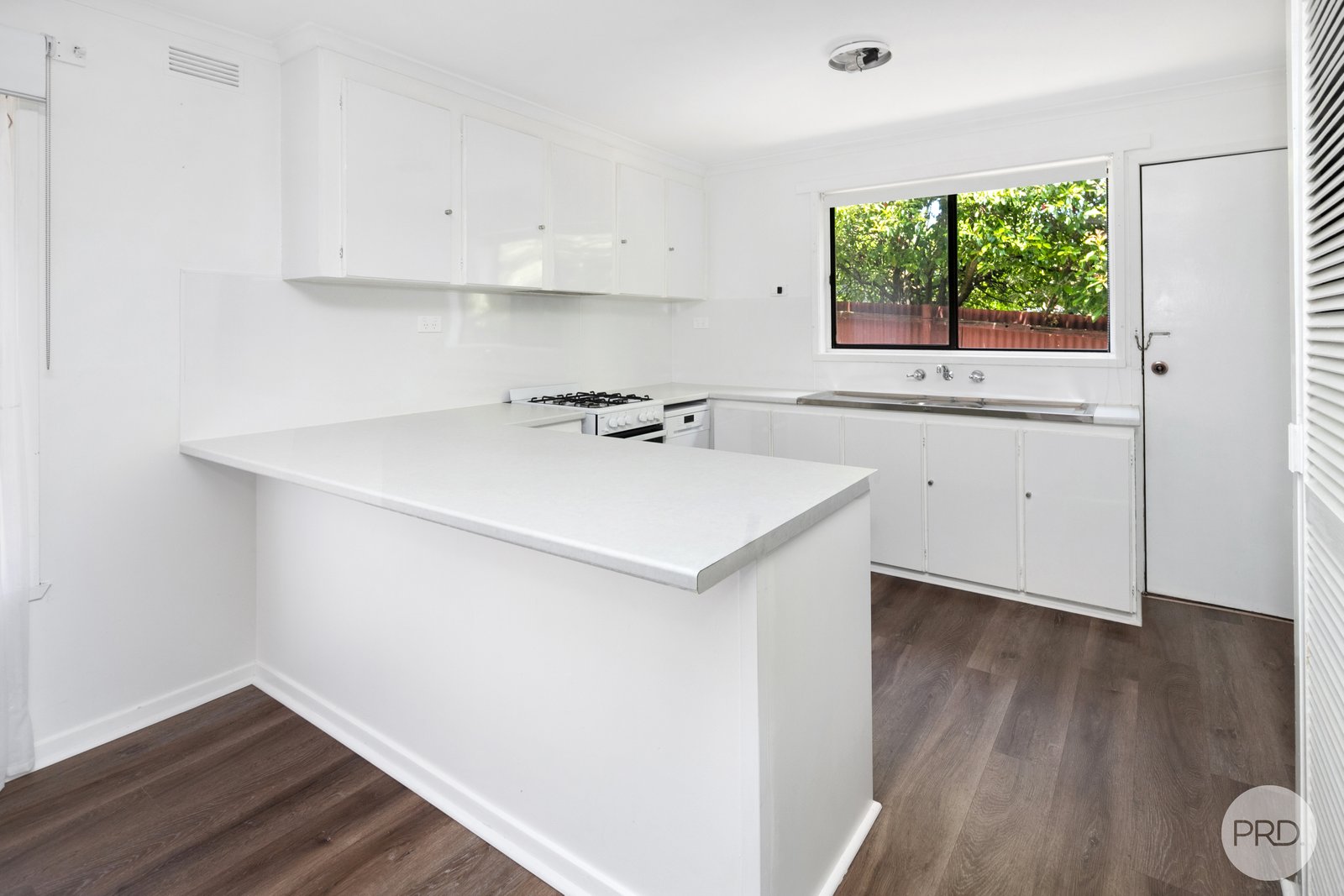 6/1000 Sherrard Street BLACK HILL 5