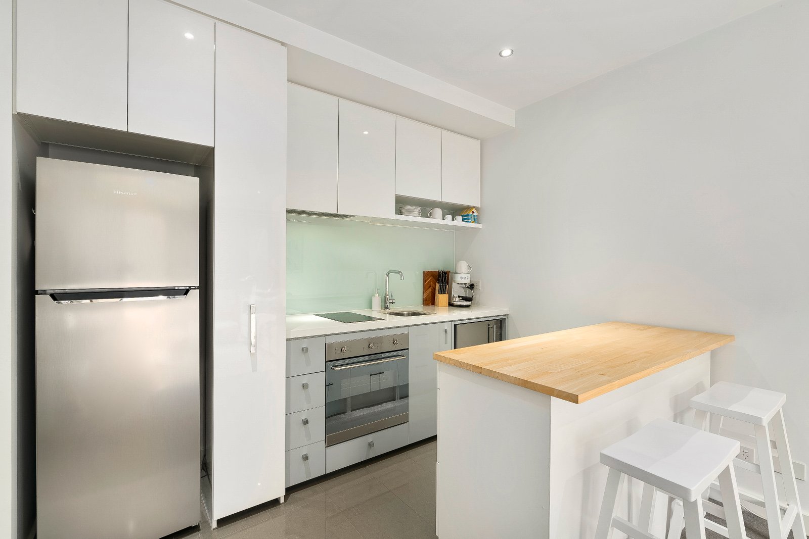 Sleek & Sophisticated Modern Living.