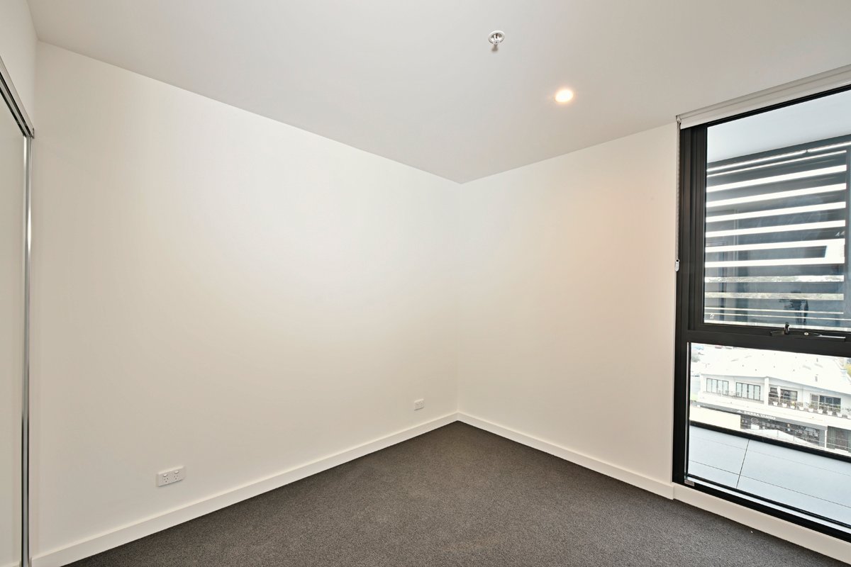 Gallery: 610/2-6 Railway Road