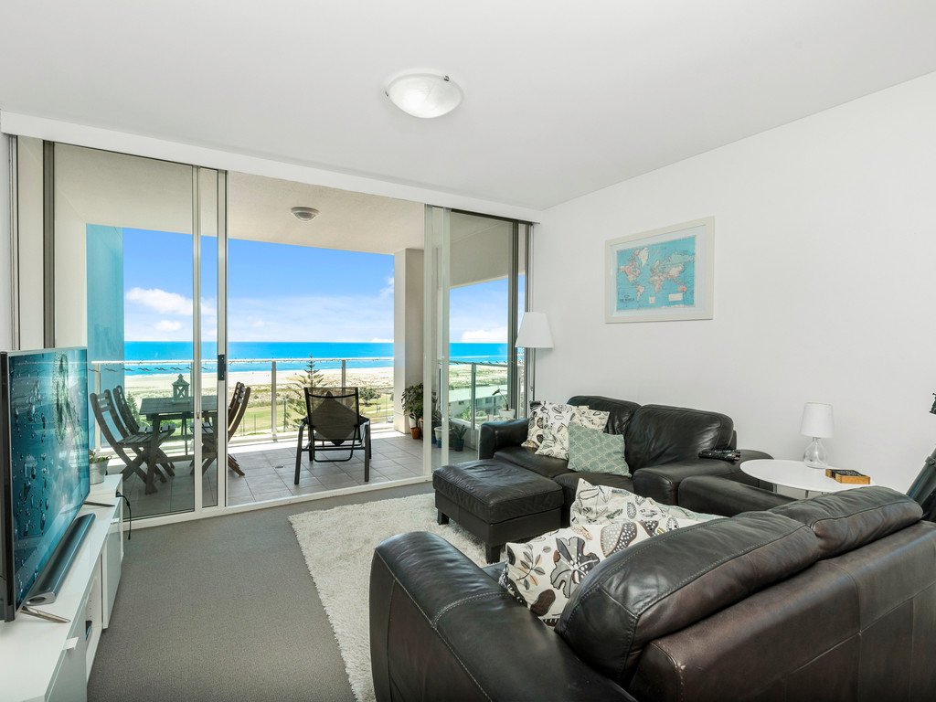 610/2 Creek St  COOLANGATTA 2