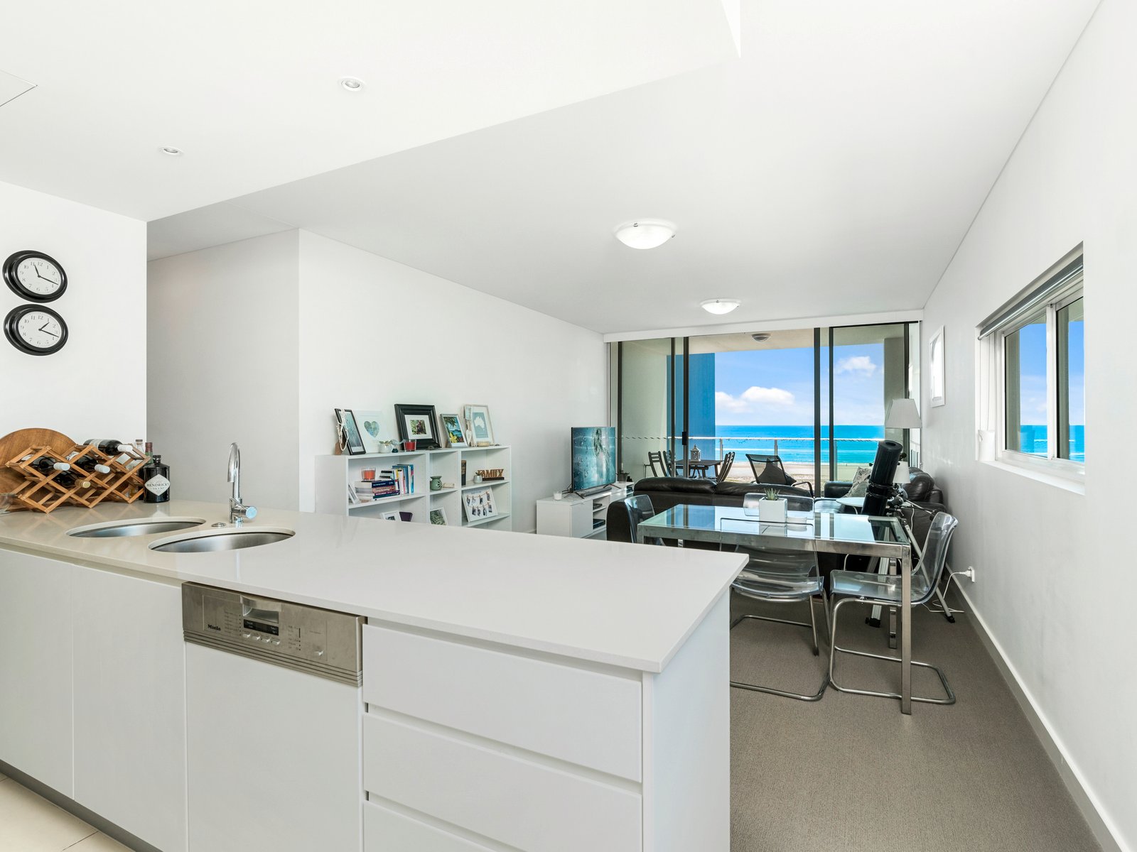 610/2 Creek St  COOLANGATTA 3