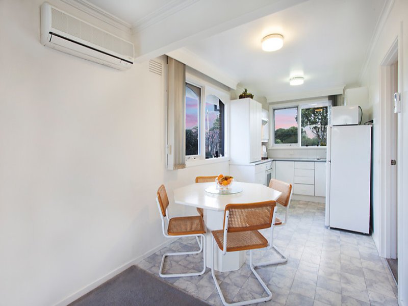Gallery: 6/102 Lower Dandenong Road