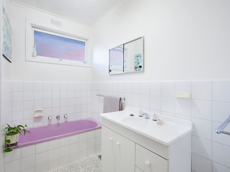 Gallery: 6/102 Lower Dandenong Road