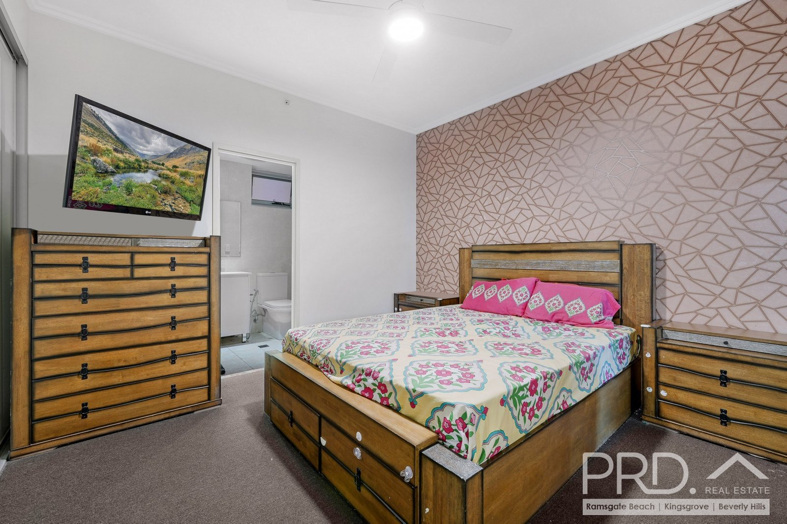 610/23-26 Station Street KOGARAH 4