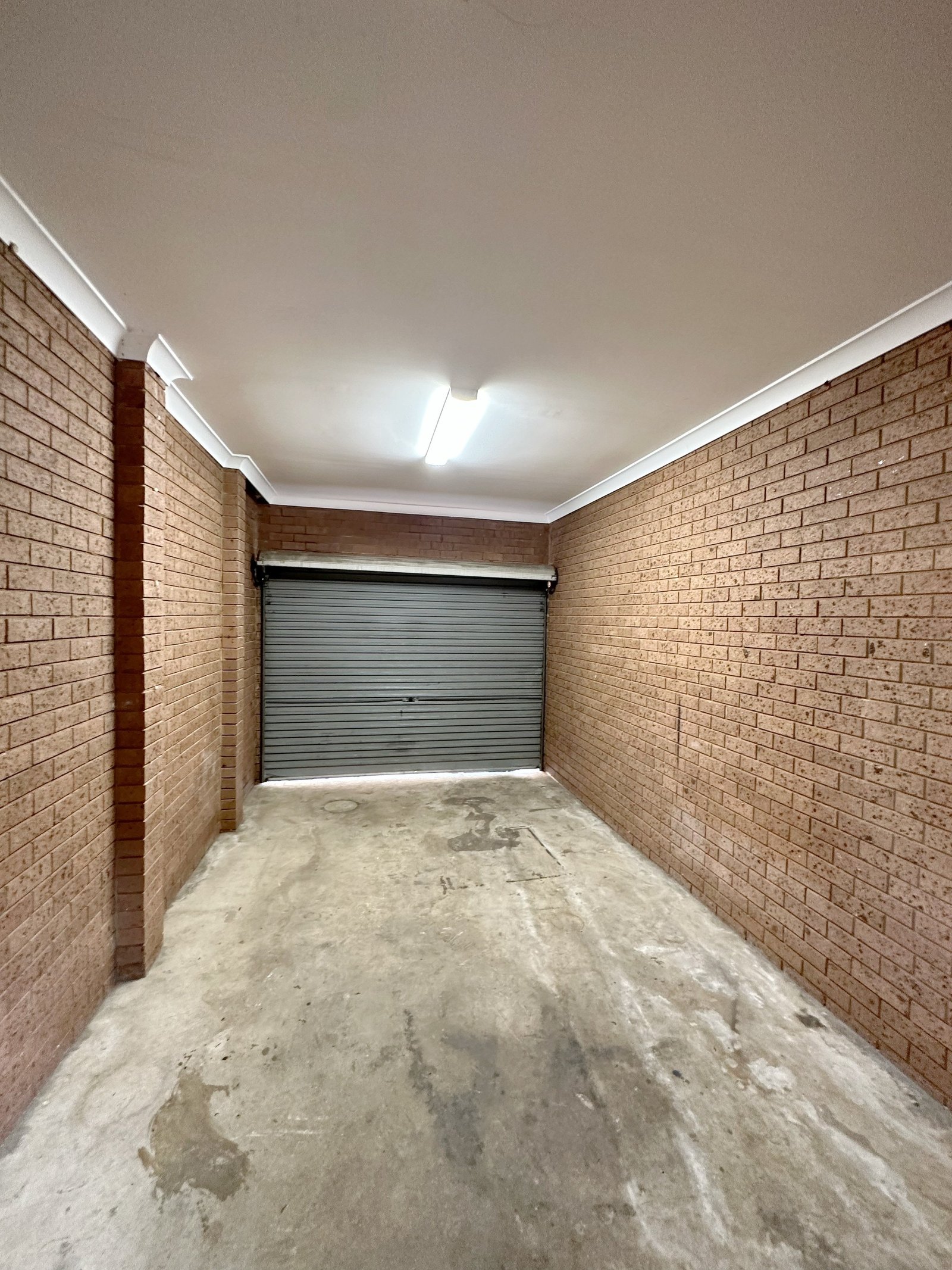 6/104 Hoxton Park Road LIVERPOOL 9