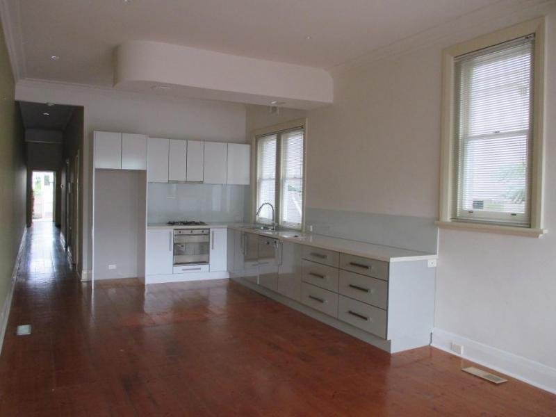 Gallery: 6/106-112 Nimmo Street