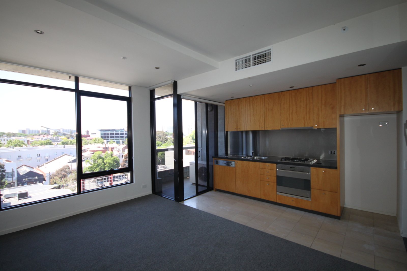 Gallery: 610/668 Swanston Street