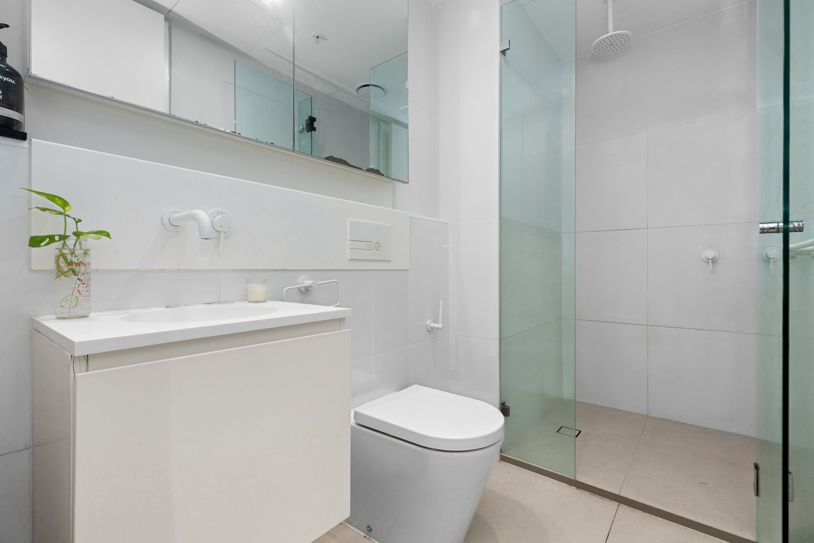 Real Estate and Property in 610/7 Claremont Street, South Yarra, VIC