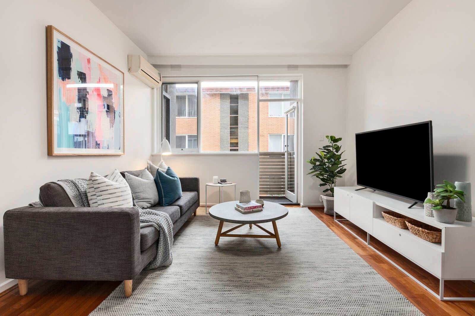 Gallery: 6/109 Westbury Street
