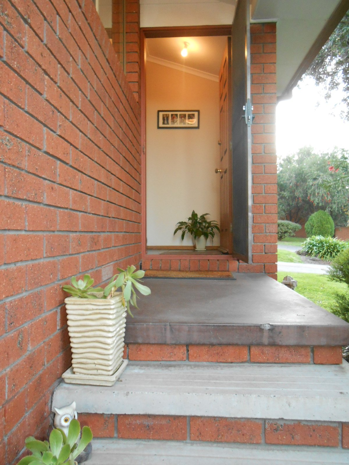 Gallery: 6/11 Hannah Street