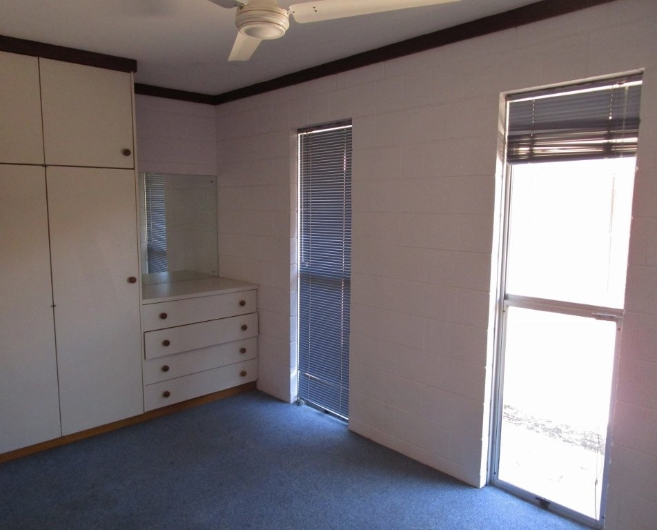 6/11 Holman Street DERBY 6