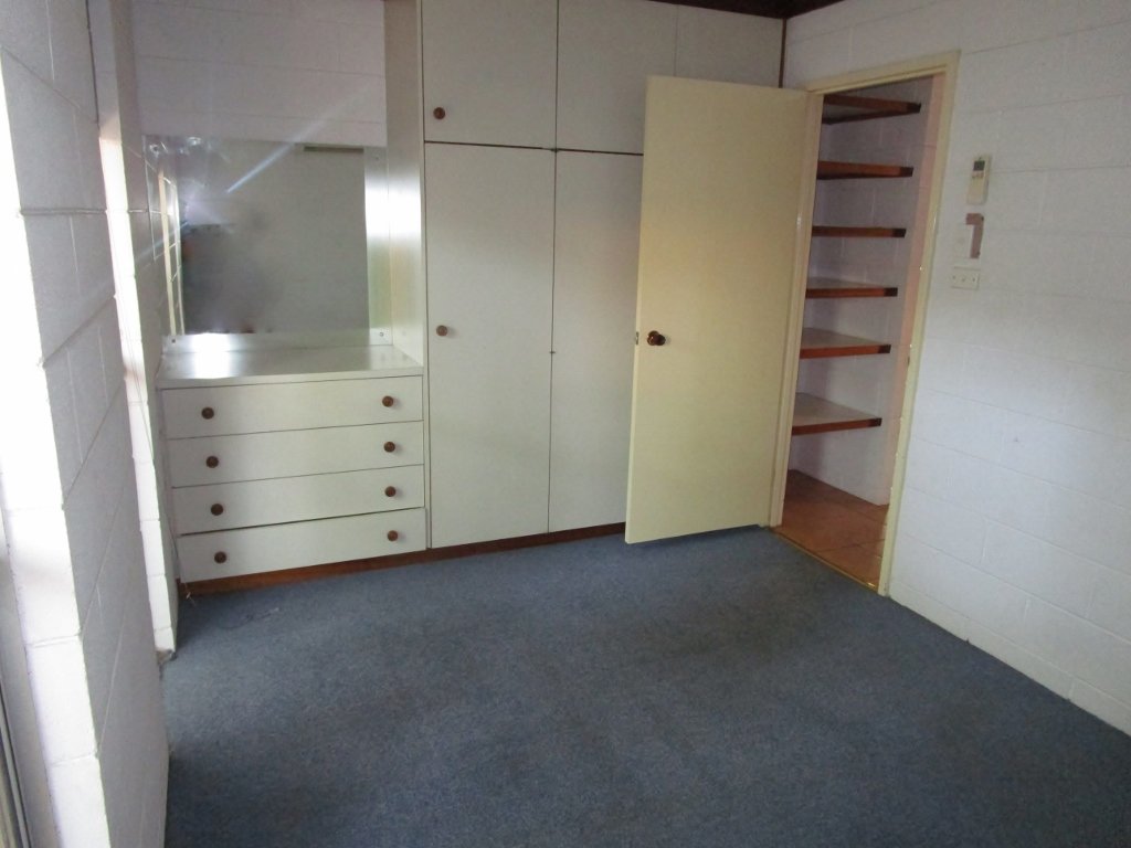 6/11 Holman Street DERBY 7