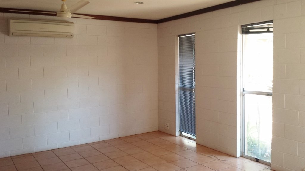 6/11 Holman Street DERBY 9