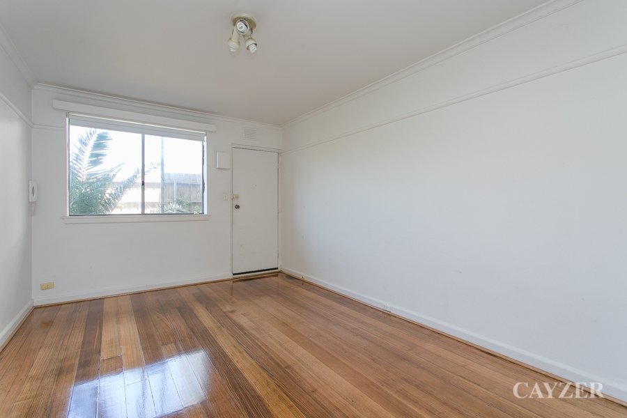 Gallery: 6/11 Marine Parade