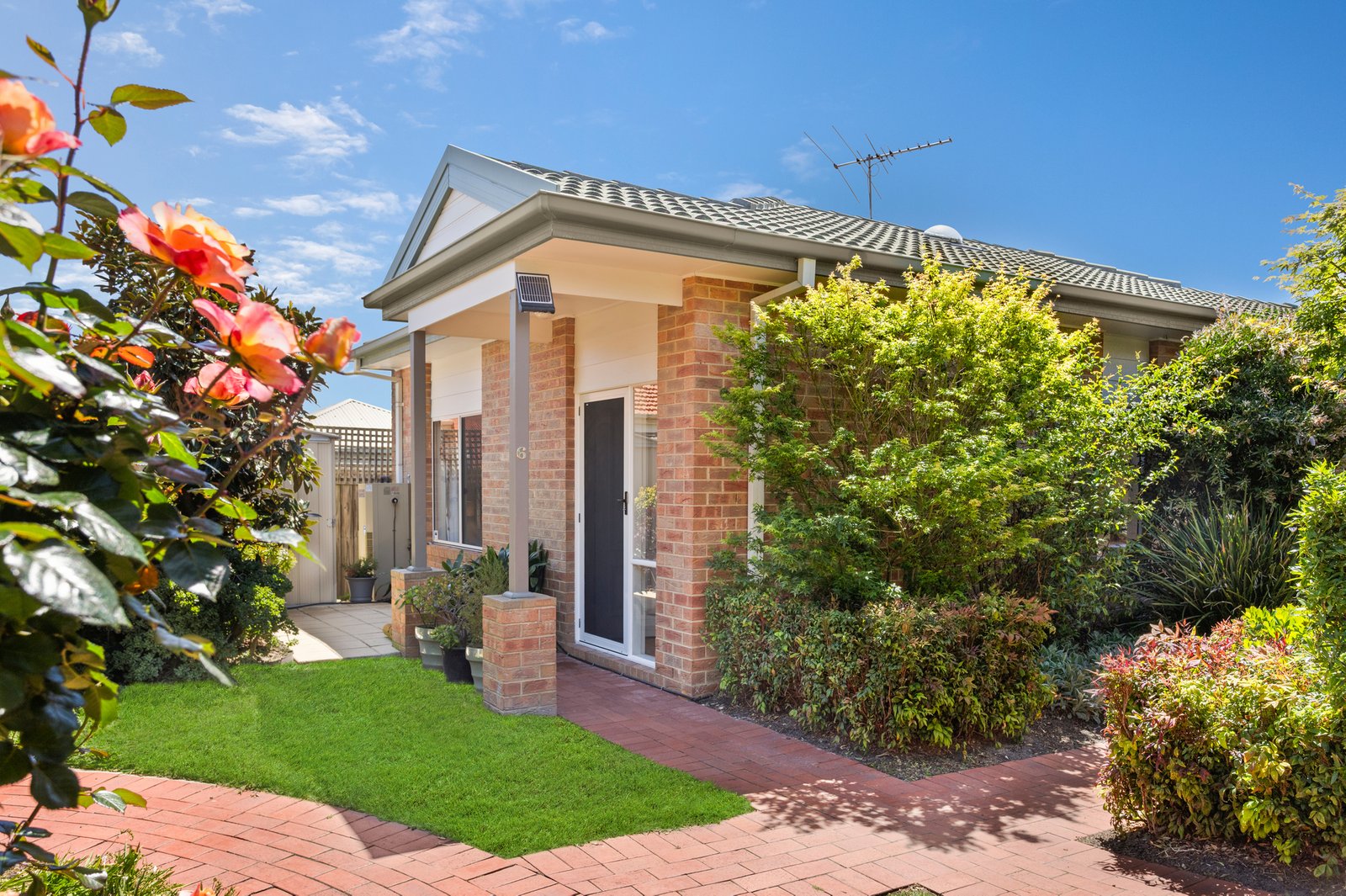 Gallery: 6/11 Maxflo Court