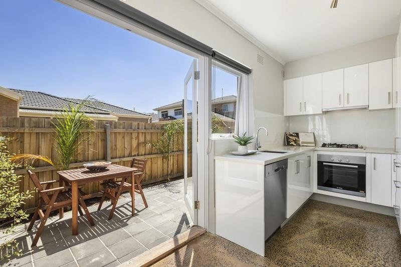 Gallery: 6/11 McDonald Street