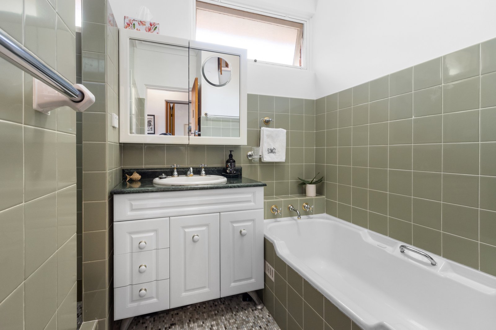 6/11 Rosa Street OATLEY 10