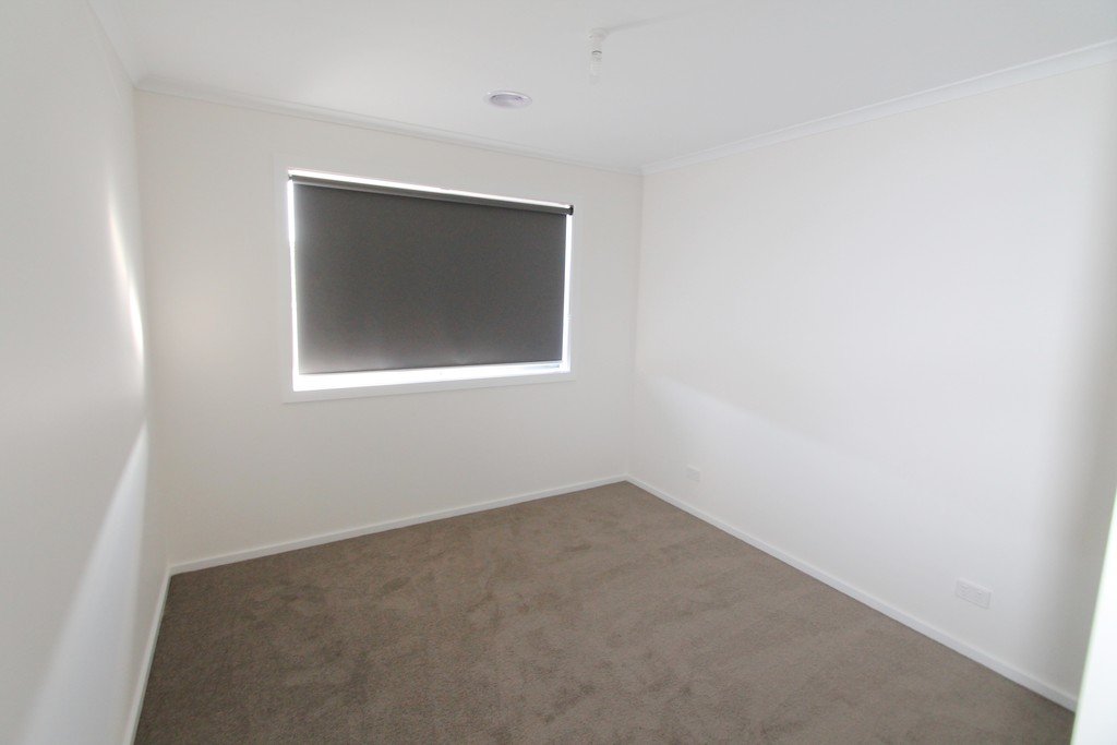 6/11 Spencer Street CANADIAN 10