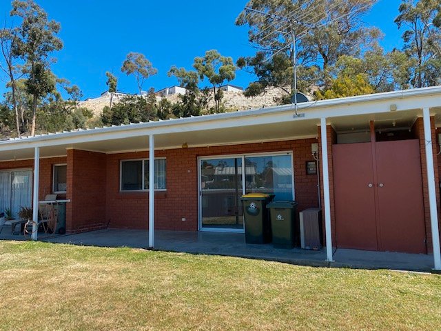 6/110 Abbotsfield Road CLAREMONT 1