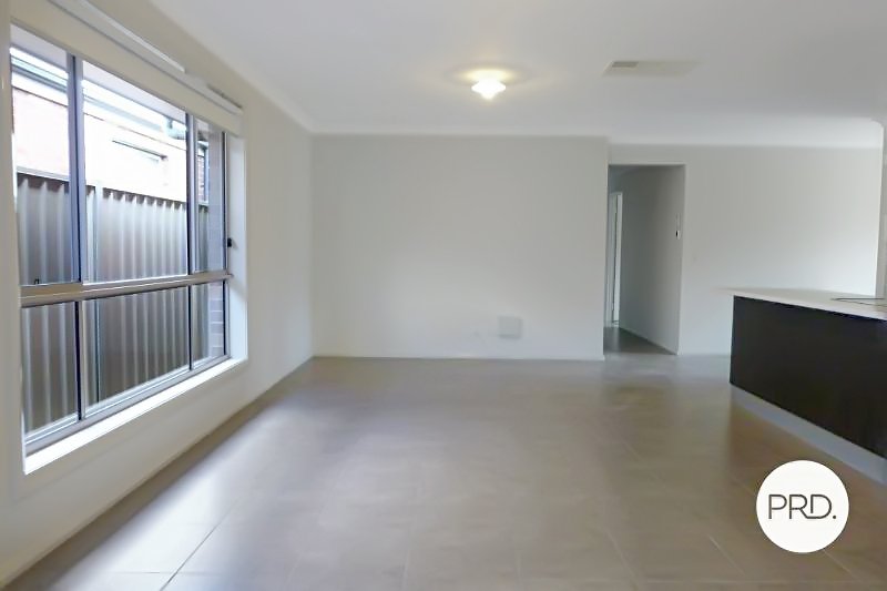 6/110 Greta Drive HAMILTON VALLEY 4