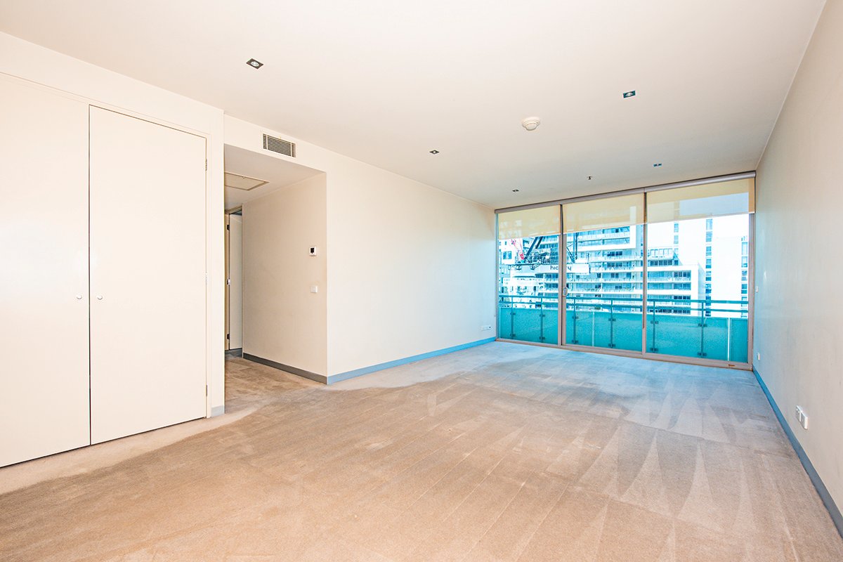 Gallery: 611/1 Roy Street